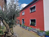 Modernisiertes Reihenmittelhaus mit 71 m² Wohnfläche im idyllischen Ortskern von Orsoy! - Rheinberg