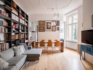 Wohnen im Altbau: Charmante 2-Zimmer-Eigentumswohnung mit Balkon auf der Roten Insel in Berlin Schöneberg - Berlin