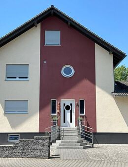 Liebevoll renoviertes freistehendes Einfamilienhaus - Bischofsheim