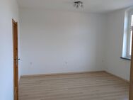 Helle 2-Raum-Wohnung zentral in Burgstädt zu mieten! - Burgstädt