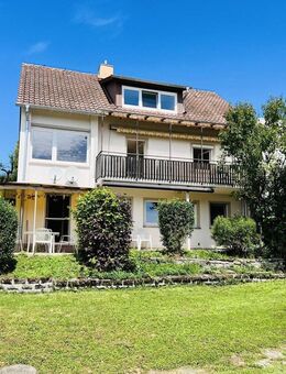 Freistehendes Mehrfamilienhaus mit großem Garten - Vaihingen (Enz)
