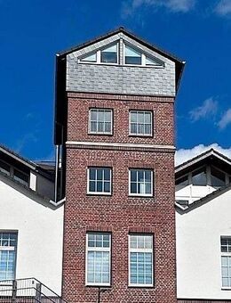 Eingerichtete und möblierte Turmwohnung im alten Fabrikgebäude. - Wuppertal