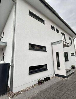 Stilvolle Maisonette-Eigentumswohnung in bevorzugter Lage in Warburg - Warburg (Hansestadt)