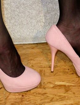High Heels Gr. 39 / Absatzhöhe 12 cm / Pumps / Damenschuhe / Jumex - München