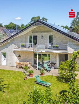 Freistehendes Einfamilienhaus mit separatem Gästebereich auf weitläufigem Areal in naturnaher Lage - Simmerath