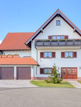 MG - Herrschaftliches Anwesen mit 3 Garagen, Garten und Weitblick - Olsbrücken