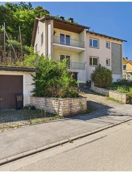 Attraktives Mehrfamilienhaus am Waldrand in naturnaher Lage - Breitenbrunn (Regierungsbezirk Oberpfalz)