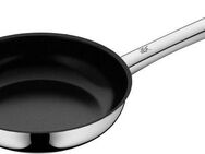 WMF Bratpfanne Devil Pfanne 28 cm, Cromargan® Edelstahl Rostfrei 18/10 (1-tlg), Pfanne mit Keramikbeschichtung, Induktion für alle Herdarten geeignet
