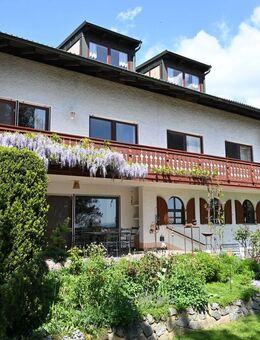 Urlaubsflair für die ganze Familie. Familienhaus mit Gartenparadies und Alpenblick! - Vilshofen (Donau)