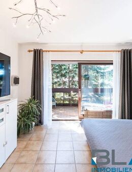 Exklusive Villa in Massivbauweise - mit Wellnessbereich, Aufzug und großzügigem Raumkonzept ! - Bad Wildbad