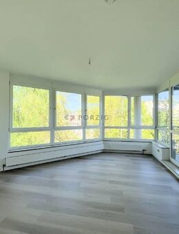 Frisch renoviert mit Balkon und Tiefgarage - Chemnitz