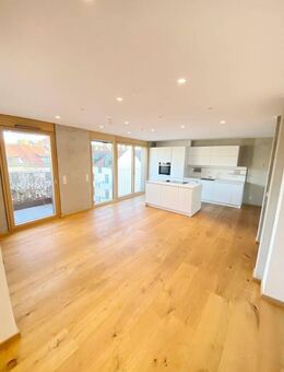 Exklusive 4-Zimmer-Maisonette-Wohnung in bester Lage direkt am Englischen Garten - München