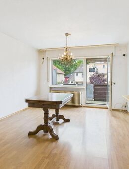 Flexibles Wohnhaus mit 4 separaten Etagen und 2 Garagen - Ludwigshafen (Rhein)