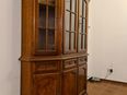Eleganter Vitrinenschrank in 33428