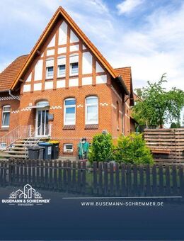 Zweifamilienhaus in Garbsen-Berenbostel - vermietetes Anlageobjekt mit Potenzial - Garbsen
