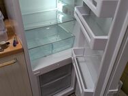 Kühlschrank mit Gefrierabteil, Liebherr - Essen