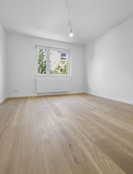 2-Zimmer-Wohnung mit franz. Balkon & Loggia | kernsaniert | bezugsfertig - Bremen