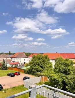 RENOVIERTE 2-RAUMWOHNUNG mit BALKON! - Sandersdorf Sandersdorf