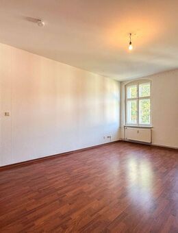 Gepflegte 2-Zimmer Wohnung mit Balkon - Berlin
