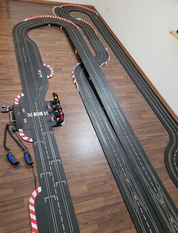Carrera Digitlal 132 große Bahn für 6 Fahrer gleichzeitig+Pacecar - Allstedt