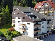 Großzügiges Dachgeschossapartment mit Panoramablick - Rendite von 5,2% möglich - Freudenstadt