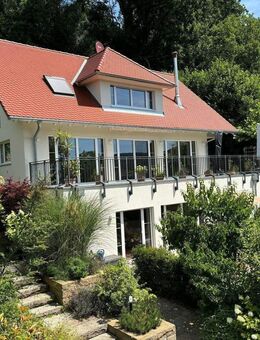 Exklusive Ruheoase - Ökologisches Landhaus mit Seeblick - Öhningen