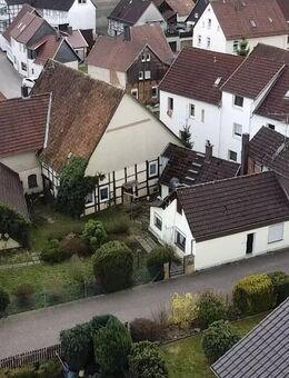 Zentral gelegen: Zwei historische Häuser mit Rendite - Aerzen