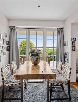 Rarität- Einfamilienhaus mit Eigenland und traumhaften Blick über Travemünde - Lübeck