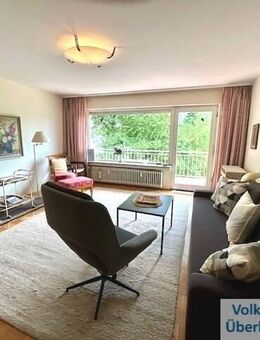Helle, freie 3-Zimmer-Wohnung mit Balkon und Garage im Villenviertel von Überlingen - Überlingen