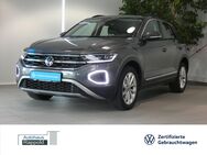 VW T-Roc, Style, Jahr 2023 - Blaufelden