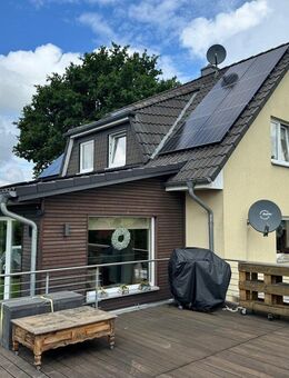 Gemütlichkeit für 2 Generationen - Einfamilienhaus mit Einliegerwohnung in der Nähe Hamburgs - Poggensee