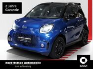 smart EQ fortwo cabrio, pulse, Jahr 2021 - Hamburg