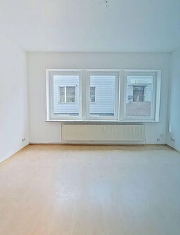 Lichtdurchflutete und geräumige 3-Zimmer-Wohnung - Cuxhaven