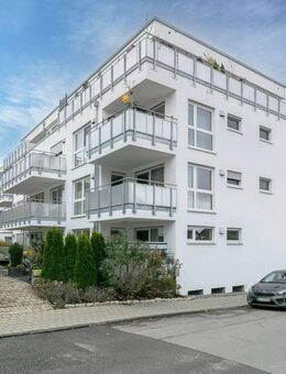 Ruhig wohnen, zentral leben - 2-Zimmer-Wohnung mit Aufzug & Tiefgarage - Laichingen