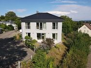 Neuwertiges Einfamilienhaus mit Seeblick und Top Energiestandard A+ auf der Halbinsel Höri - Gaienhofen