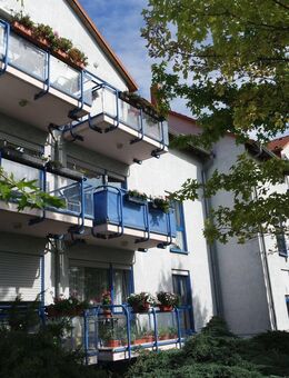 Günthersdorf - Familienwohnung in grüner und beliebter Siedlungslage mit Balkon und Stellplatz - Leuna