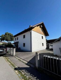 3-Familienhaus +Grundstücke+PV-Anlage in bester Lage! - Plattling