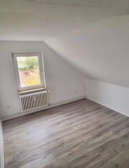 Ihr Küstenglück in Hage -Gemütliche 3-Zimmer-Wohnung kurzfristig zu vermieten! - Hage
