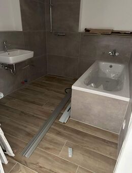 2 Raumwohnung mit Balkon - Jena