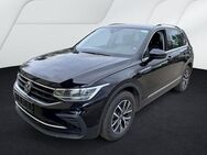 VW Tiguan, 2.0 TDI Life 110kw, Jahr 2022 - Schleusingen