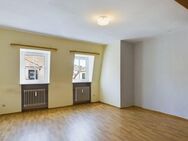 ***VERMIETUNG*** 1-Zimmer-Apartment in Denkmalgeschütztem Ensemble nahe Marktplatz. - Stadtsteinach