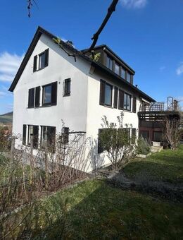 Charmantes 3-Familienhaus mit Gartenidylle in begehrter Lage - Weinsberg
