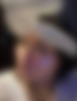 Rin*** - Frankfurt (Main)