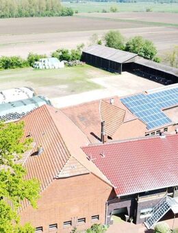 Ländliches Idyll mit Perspektive: Modernisiertes Wohnhaus mit vielseitigen Wirtschaftsgebäuden und Solaranlage - Wagenfeld