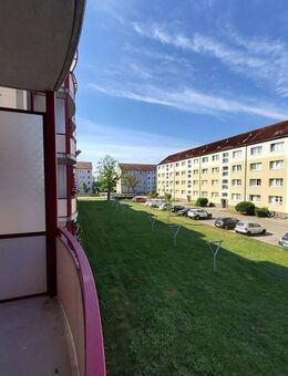 "Hell, modern, gemütlich- Ihr neues Zuhause im Baumschulenweg" - Genthin