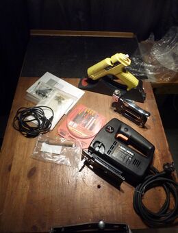 Black & Decker Stichsäge Pendelhub 480 Watt + Tacker + Heißklebepistole Bastler Kovolut - Büttelborn