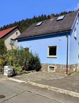 Zweifamilienhaus mit Garten und Garage in Weinheim / Sanierungsobjekt in Top-Lage! - Weinheim