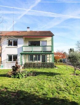 Familienfreundliches Reihenendhaus mit zwei Wohneinheiten in ruhiger Lage von Zuffenhausen- Erbpacht - Stuttgart