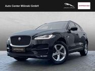 Jaguar F-Pace 30d Portfolio AWD Winterp TFT PanoS Navip - Bruchköbel