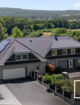 5.176m² Grundstücksfläche! Energieeffiziente Luxusvilla in ruhiger Lage mit Pool - Creußen